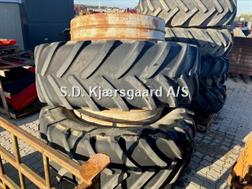 Michelin 540/65-38