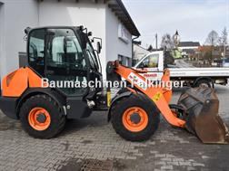 Komatsu WA70-7 mit Straßenzulassung