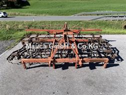 Pöttinger Grubber 4m