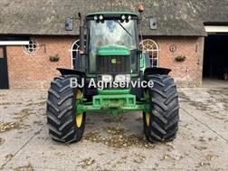 John Deere 6520