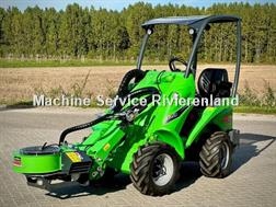 Avant 523 TDL met hydraulische bladblazer