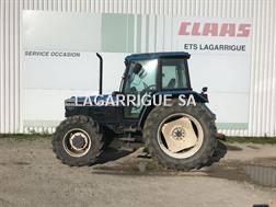 New Holland 6640