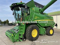 John Deere T 660