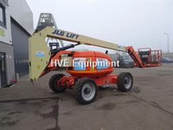 JLG 600AJ