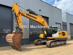 Liebherr R946 LC