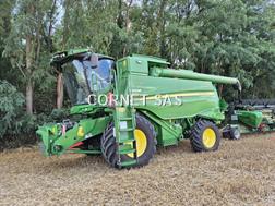 John Deere T560