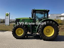 John Deere 6215