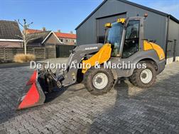 Ahlmann AZ95 met Bak en Lepels.