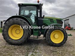 John Deere 6215