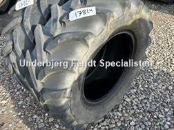 Michelin 320/65R18