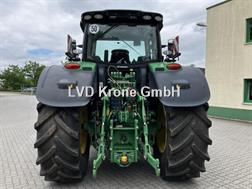 John Deere 6215