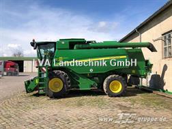 John Deere W 550