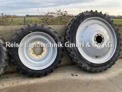 Alliance 320/90R50 + 320/90R36 Pflegeräder