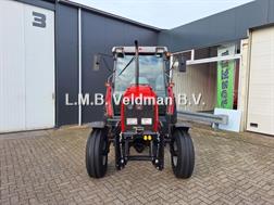 Massey Ferguson 4235