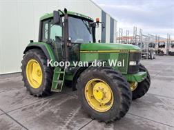 John Deere 6600