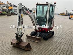 Takeuchi TB216 Tiltman med hydraulisk skovlskifte
