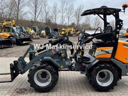 Giant G2700 X-TRA HD PLUS