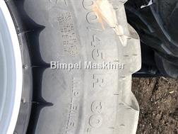 Vredestein 4 x 800/45r30,5