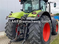 Claas AXION 830
