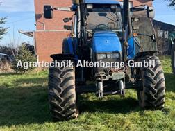 New Holland TS 115