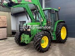 John Deere 6110