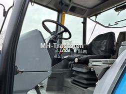 New Holland 6640