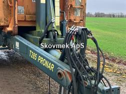 Pronar T-285 Kroghejsevogn m. 3 containere