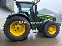 John Deere 7730