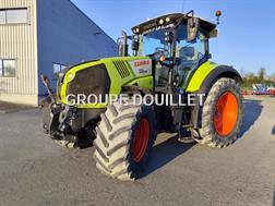 Claas AXION 810