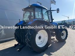 New Holland TM 130