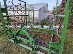 Zagroda WIESENEGGE 6SH/4 + Striegel 1124RX + CH