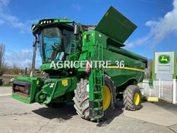 John Deere S770