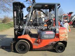 Toyota 2,5 Ton. - Triplex-Freihub 4,7m - Seitenschieber