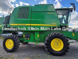 John Deere T 560