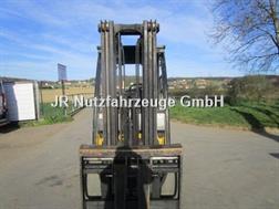 Yale GDP30VX - Triplex-Freihub 4,9m + ZINKENVERSTELLE