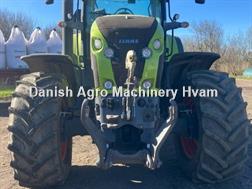 Claas AXION 810