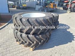 BKT 480/70R34+380/70R24