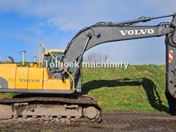 Volvo EC160