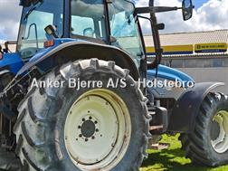 New Holland TM 150