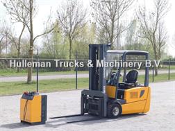 Jungheinrich EFG 220 1900 KG TRIPLEX SIDESHIFT POSITIONERS