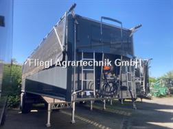 Stapel Agrowalk Schubbodenauflieger 63cbm