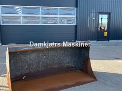 Volvo L30 Volvo L30 skovl på 200 cm