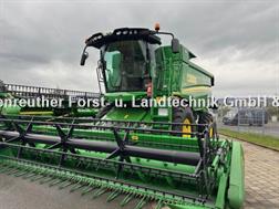 John Deere T 550