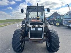 Massey Ferguson 390