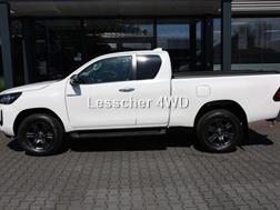 Toyota Hilux 2.8 D-4D X-TRA CAB PROFESSIONAL A/T 4WD VAN