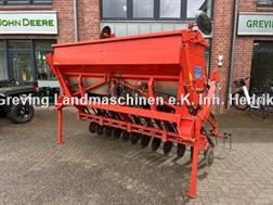Kuhn Integra 3000