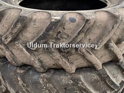 BKT 520/85 R42 20,8/42