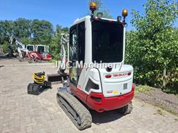 Takeuchi TB225