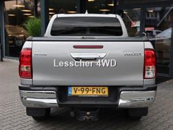 Toyota Hilux 2.4 D-4D DUBBEL CABIN PROFESSIONAL A/T 2 ZIT