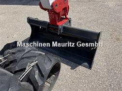 Takeuchi TB 250 Powertilt